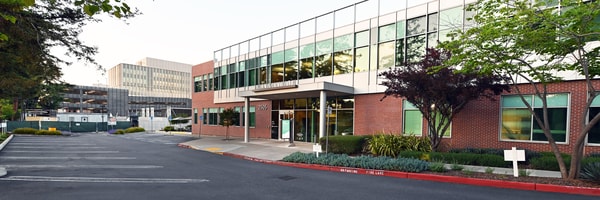 Laboratory Services Oak Pavilion - El Camino Health image